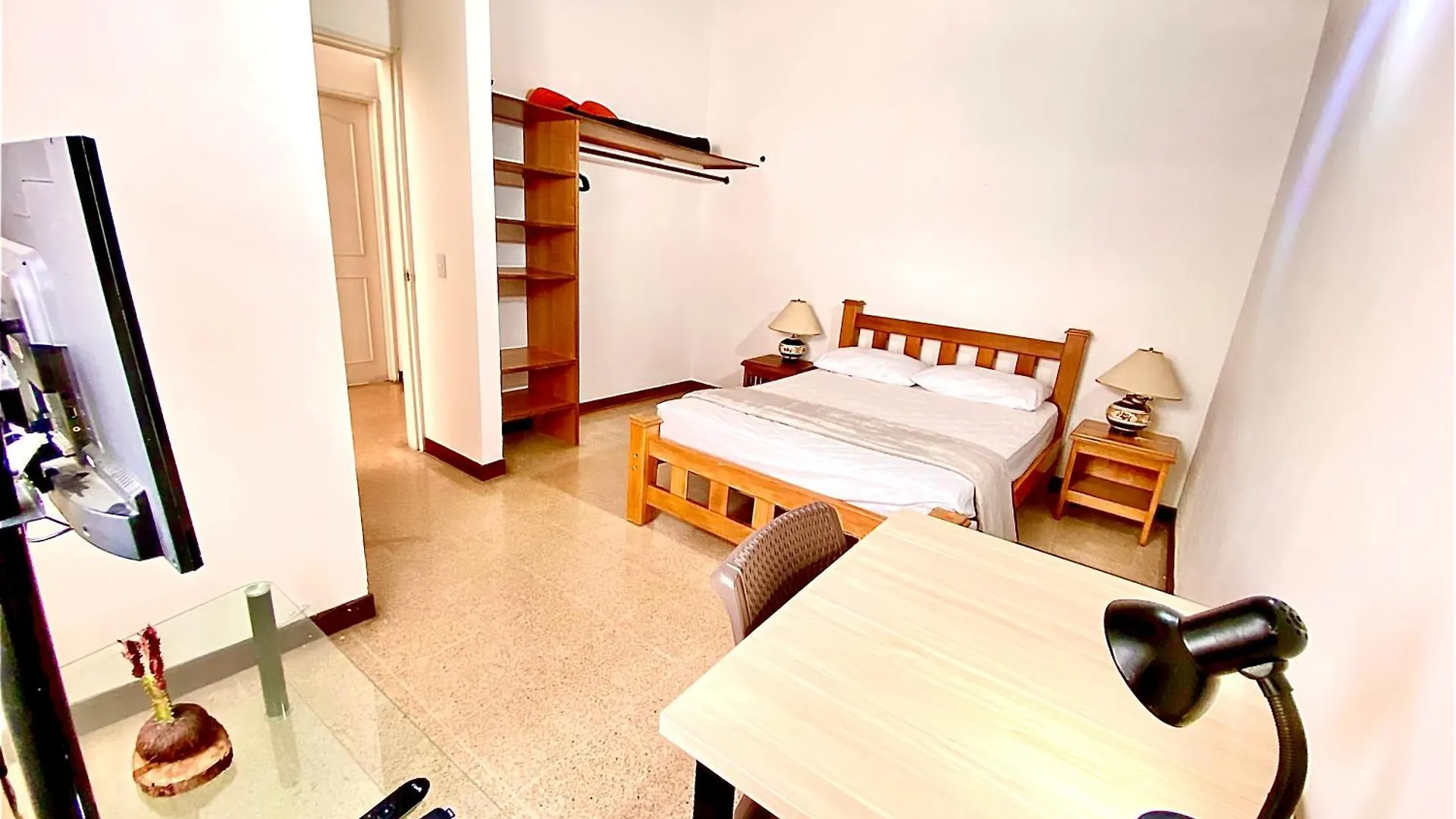 Acogedoras Habitaciones En Casa Compartida Medellín Colombia